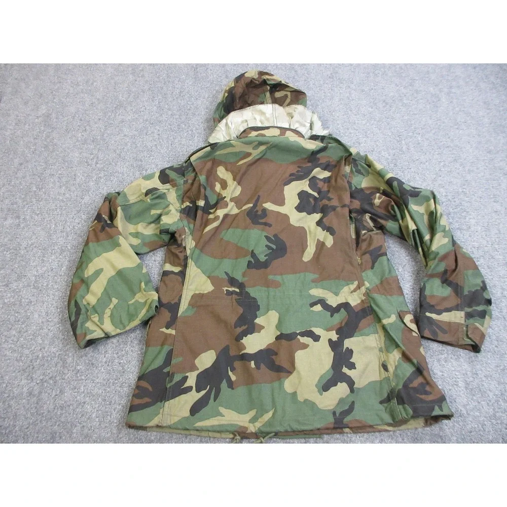 Vintage US Army Cold Weather‎ Field Jacket Mens Medium Woodland Camo Hooded M-65